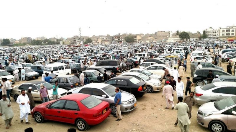 پاکستانیوں کی اکثریت استعمال شدہ گاڑیاں پسند کرتی ہے