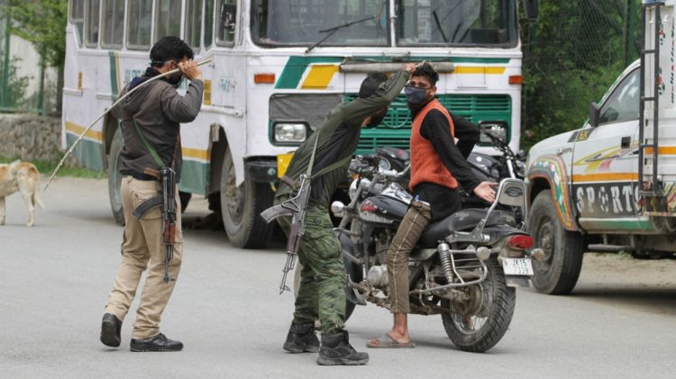 kashmir and lock down