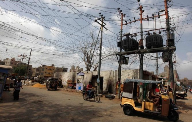 power-division-misspent-rs-3-trillion