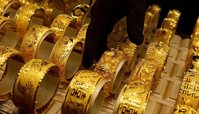 gold prices down in pakistan
